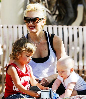Gwen and her little L.A.M.Bs